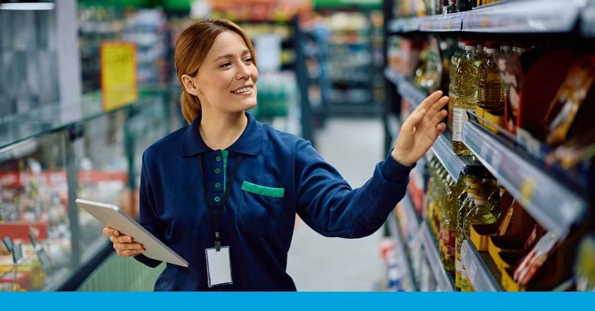 Improving C-Store Management Compliance with Digital Checklists